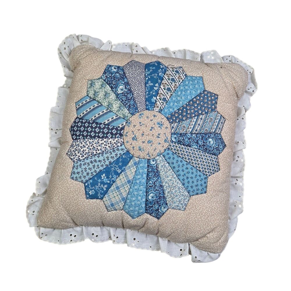 VTG Throw Pillow Handmade Granny’s Trunk Quilt Calico Square 14x14 Ruffle Lace